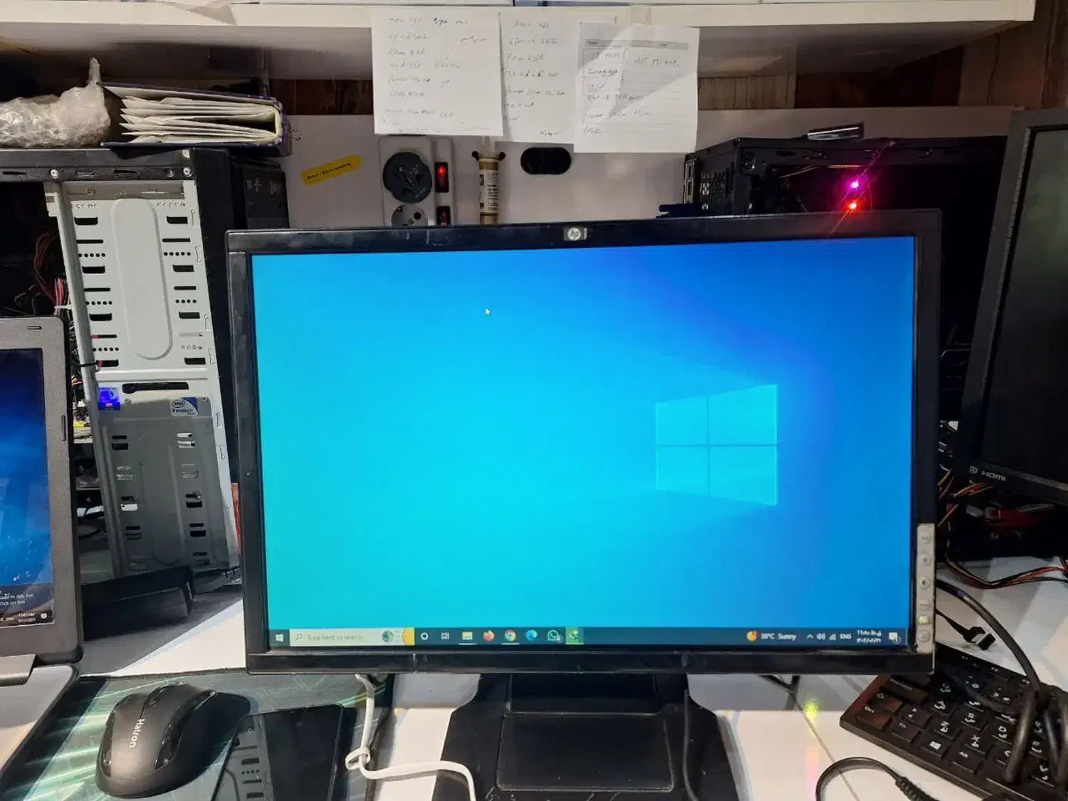 مانیتور HP 2055|قطعات و لوازم جانبی رایانه|خمینیشهر, |دیوار