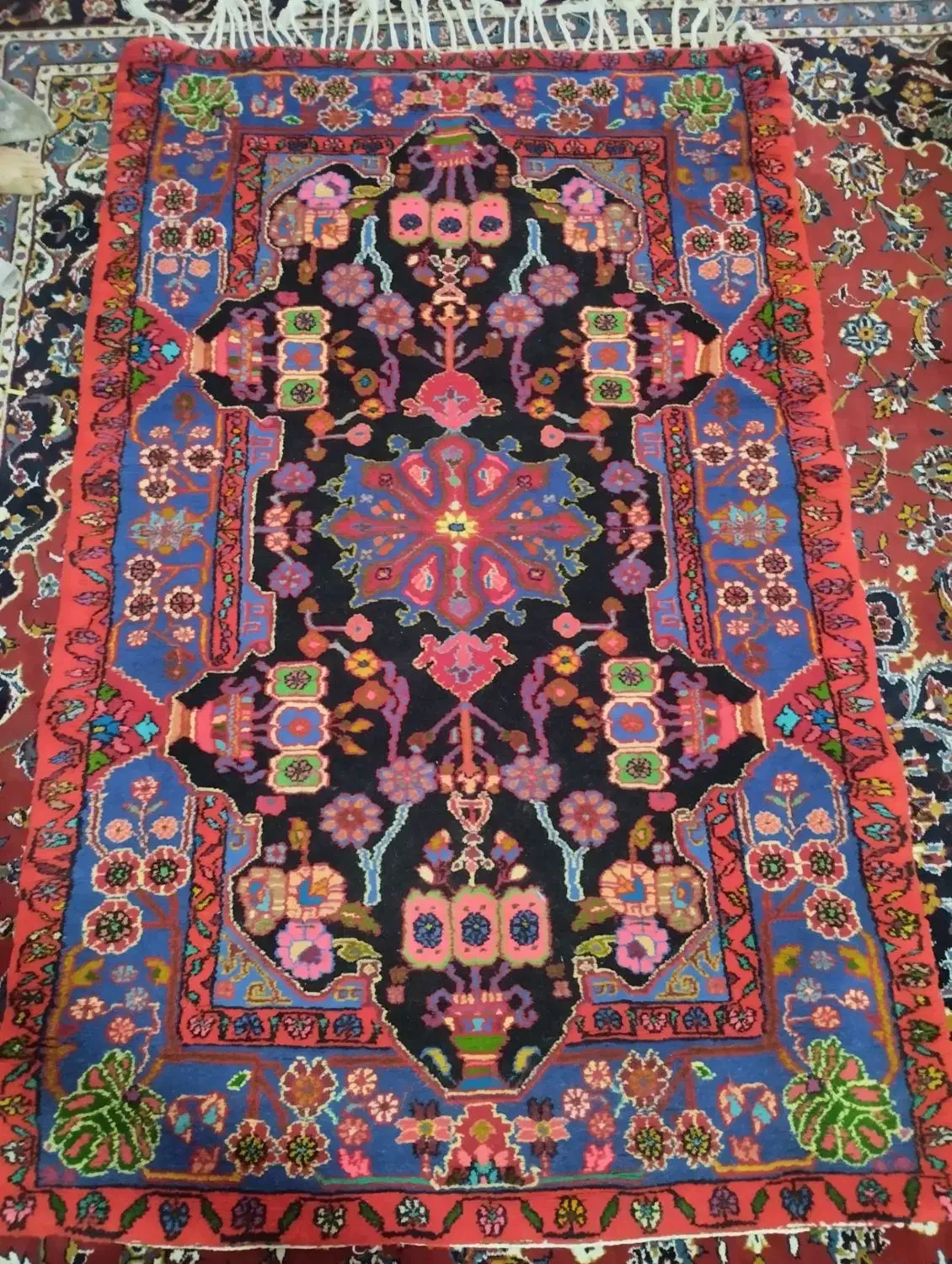 فرش دستباف|فرش|نهاوند, |دیوار