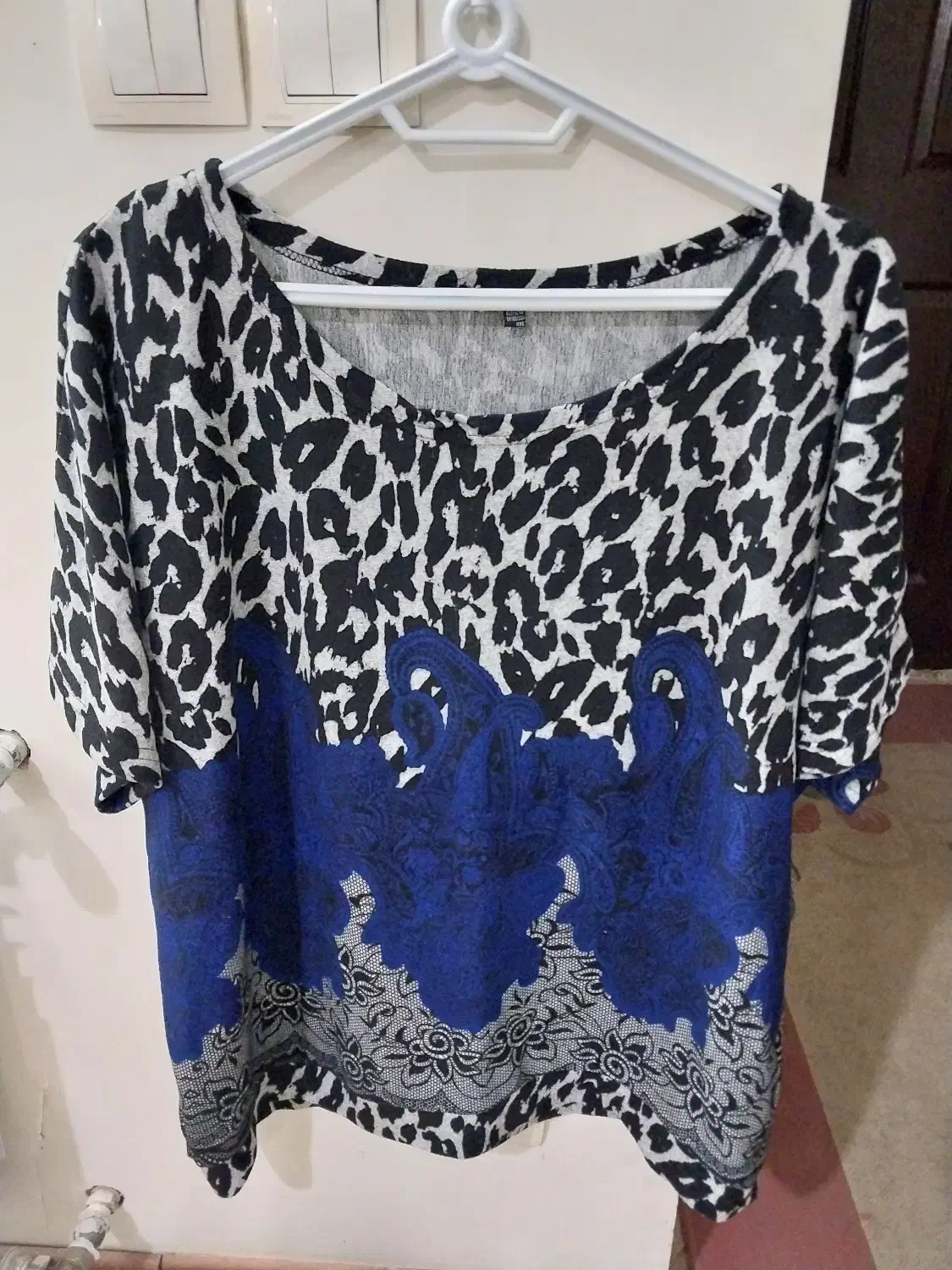 بلوز|لباس|گلبهار, شهر جدید گلبهار|دیوار