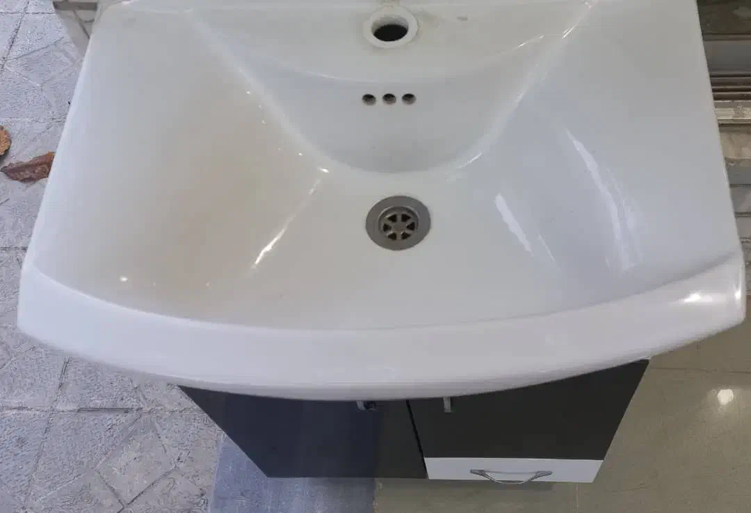 روشون تمیز|لوازم سرویس بهداشتی|شهرکرد, |دیوار