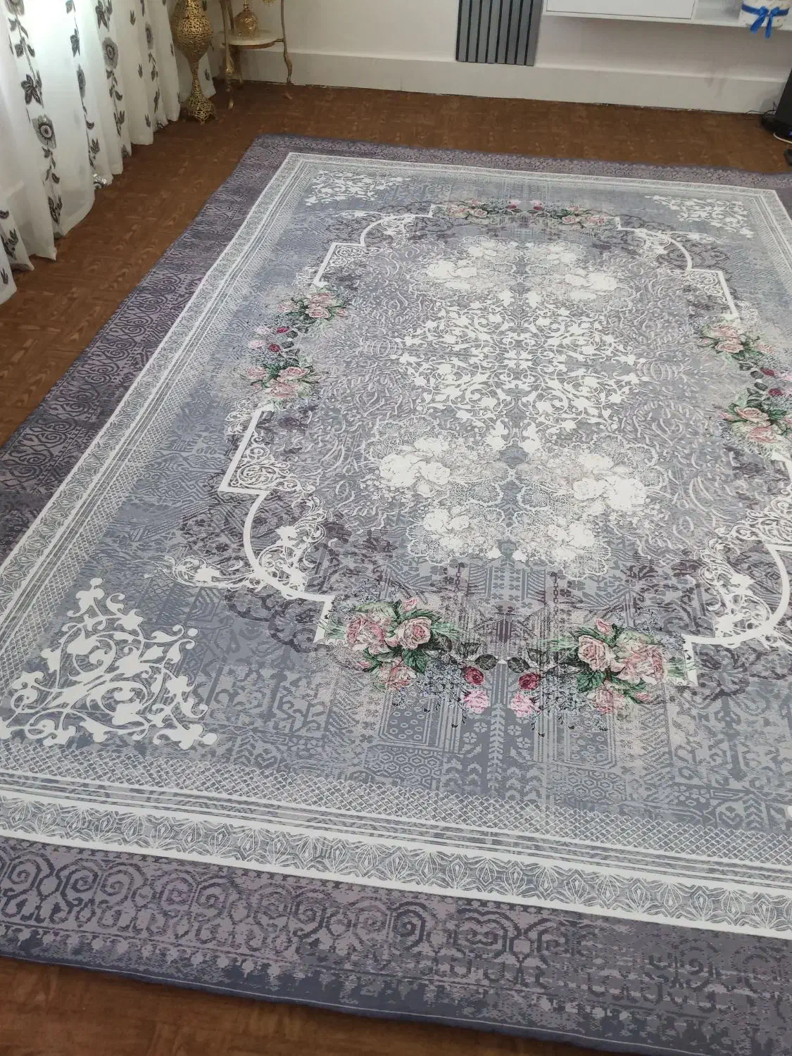 کاور فرش ۹متری طرح جدید دوتا هستن|روفرشی|مراغه, |دیوار