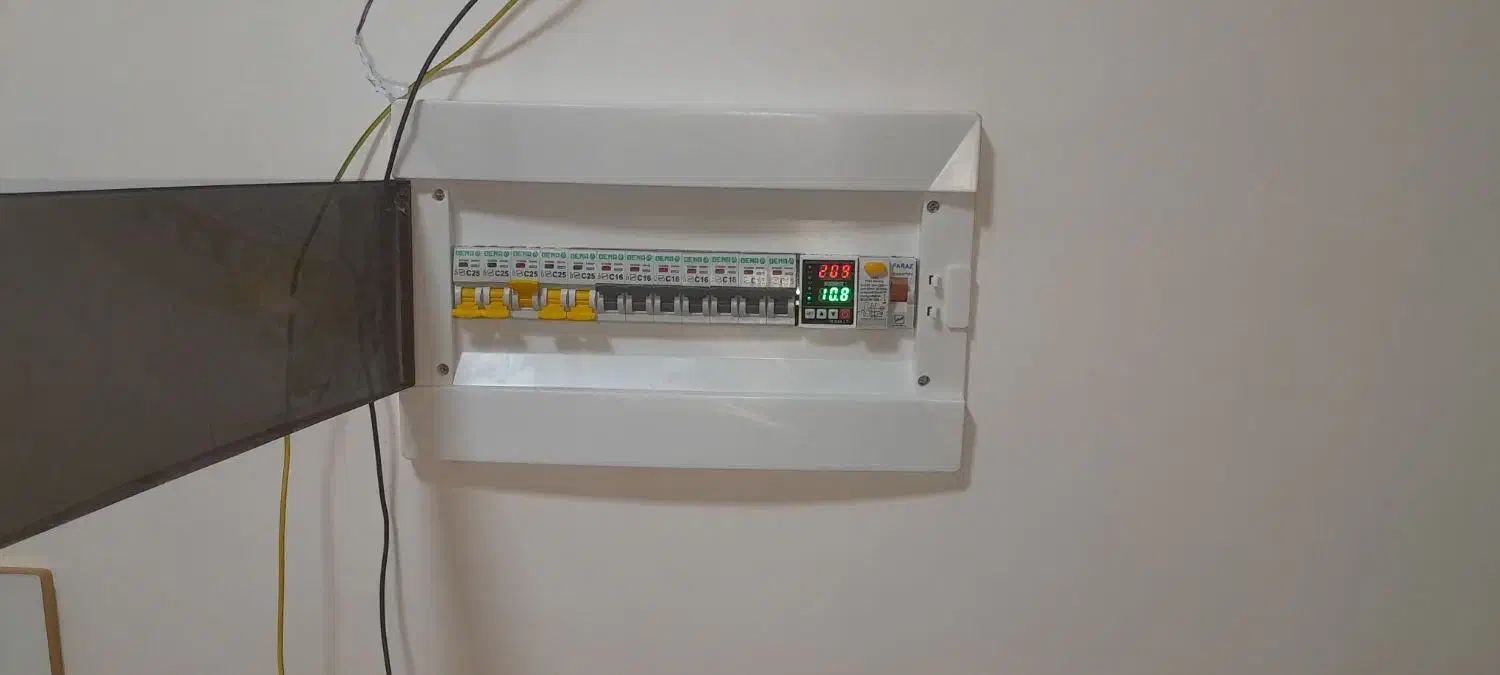 برقکار|خدمات پیشه و مهارت|زاهدان, |دیوار