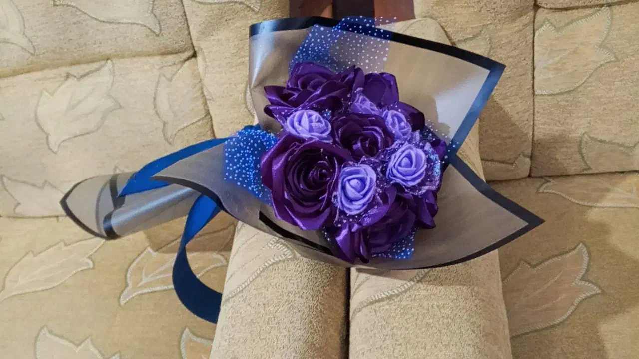 هدیه ولنتاین|گل مصنوعی|امیدیه, |دیوار