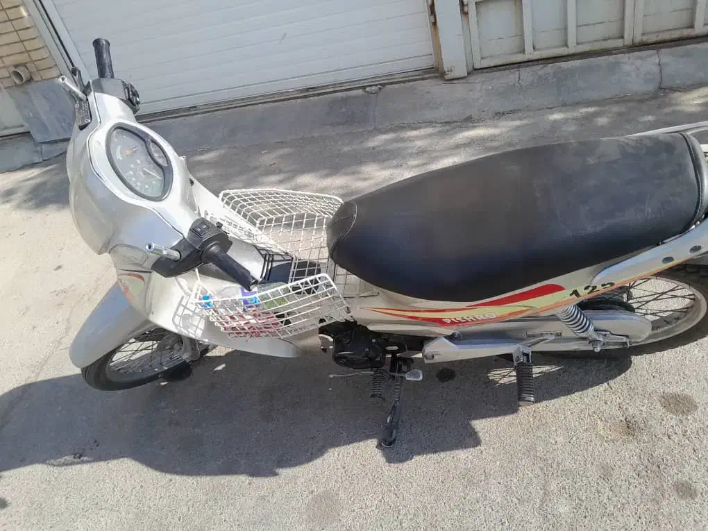 پیشرو بیکلاج مدل ۸۹|موتورسیکلت|اصفهان, پوریای ولی|دیوار