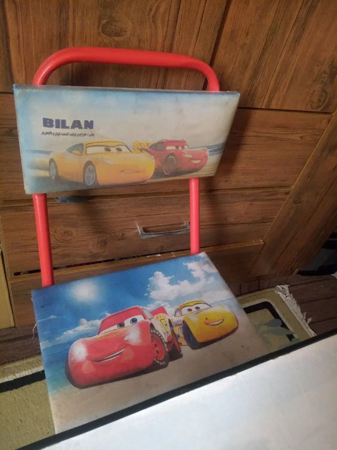 میز تحریر|میز تحریر و کامپیوتر|اسلام‌شهر, شهرک مفیدی|دیوار