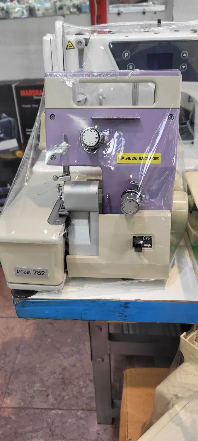 سردوز استوک ژاپن با تمام لوازم کامل ۳سال گارانتی|چرخ خیاطی و ریسندگی|مشهد, ابوذر|دیوار