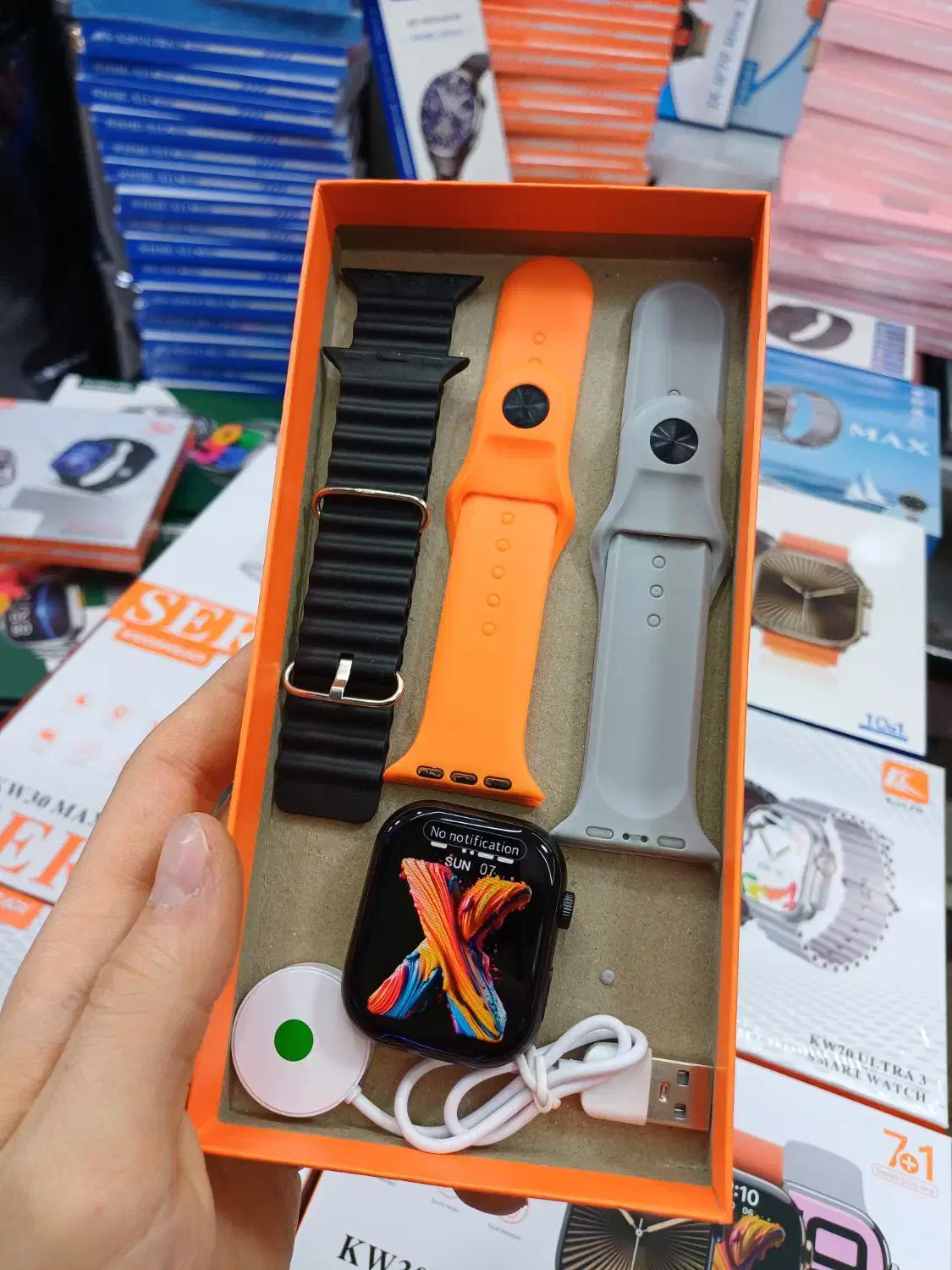 ساعت هوشمند ۳ بند فقط 550 تومن  (( آراز مارکت ))|ساعت|زنجان, |دیوار