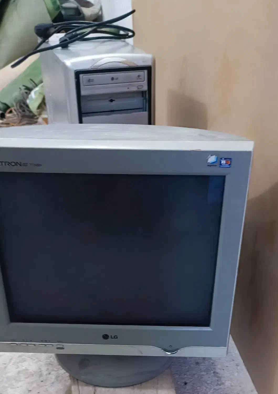 کیس ومانیتور ال جی|رایانه رومیزی|مشهد, خواجه ربیع|دیوار