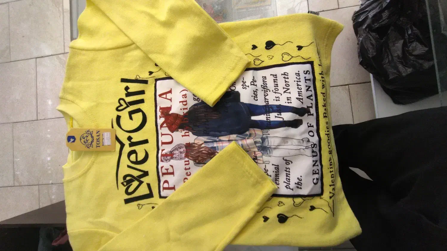 حراج فقط تکه ای ۱۰۰ تومن بدلیل تغیرشغل|حراج|رفسنجان, |دیوار