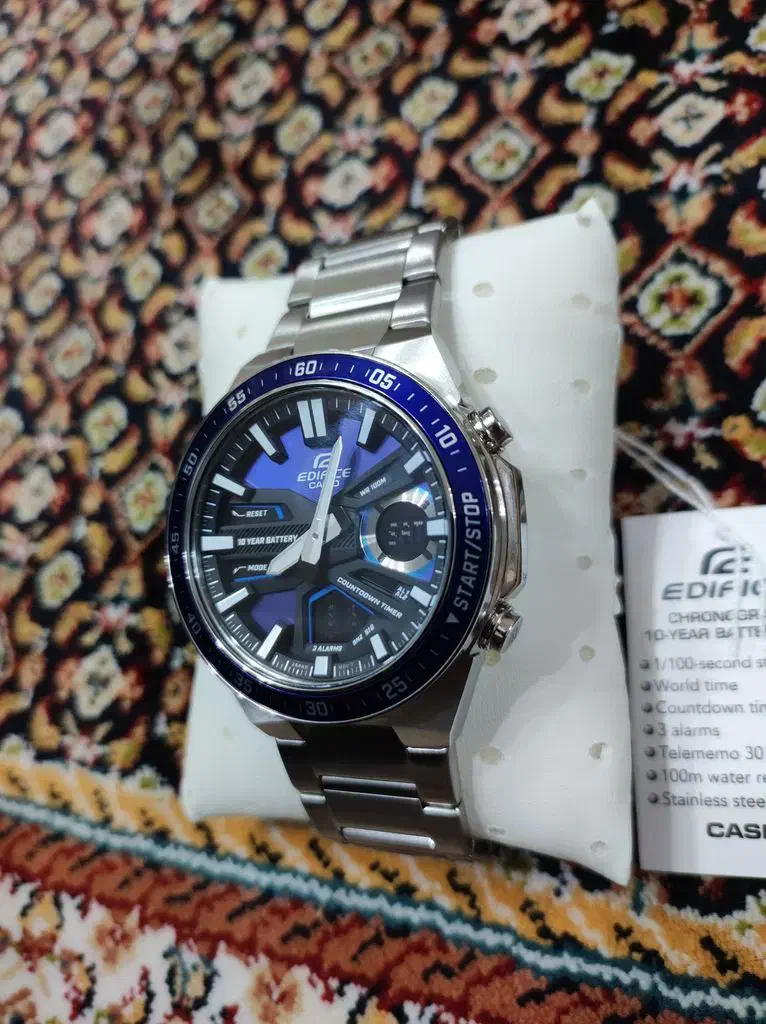 ساعت مچی نو شش میلیون زیر قیمت|ساعت|بندر انزلی, معلم|دیوار