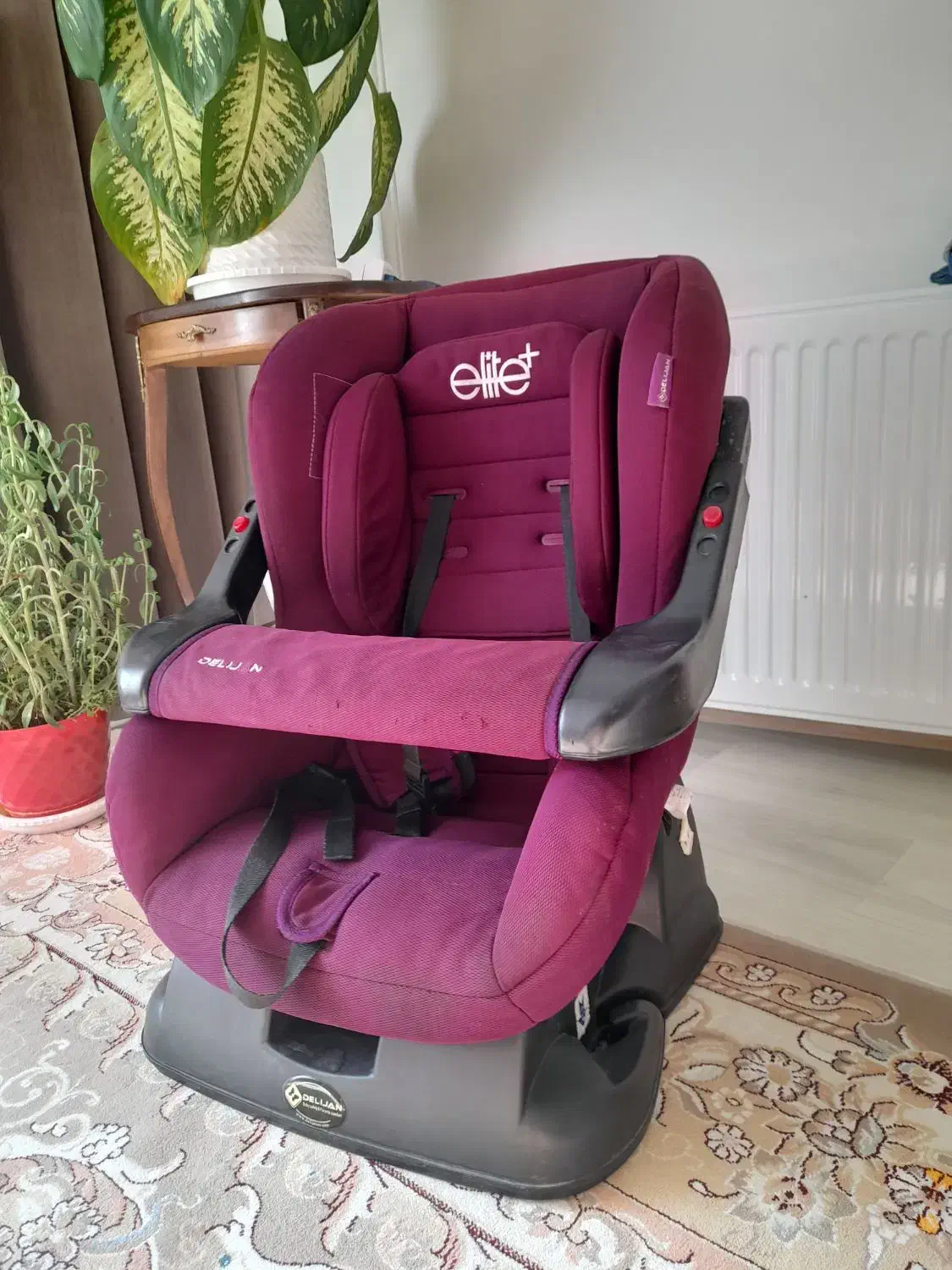 صندلی کودک|تخت و صندلی بچه|سهند, |دیوار