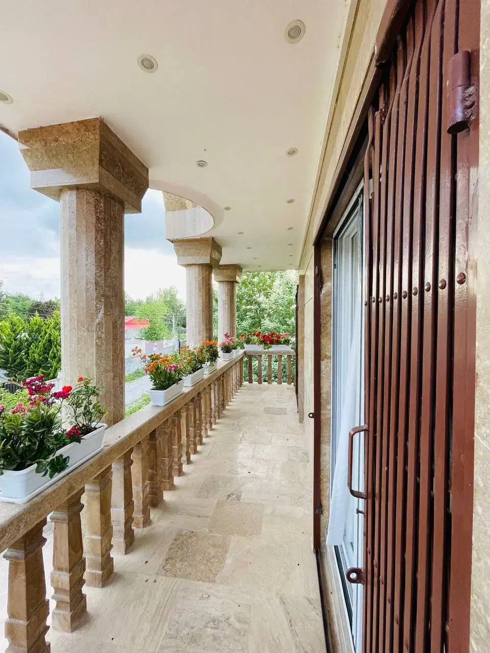 نما رومی مبله سنددار چمستان معاوضه با ماشین|فروش خانه و ویلا|چمستان, |دیوار