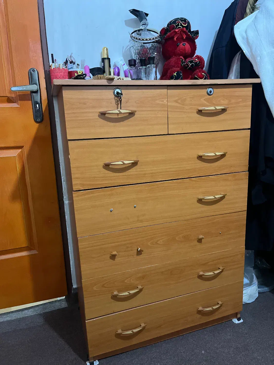 دراور ۶ کشو|جاکفشی، کمد، دراور|رشت, حمیدیان|دیوار