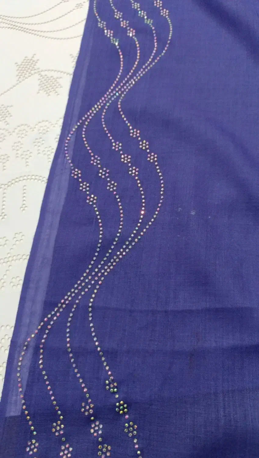 نگین کوبی و پرس|لباس|رویدر, |دیوار