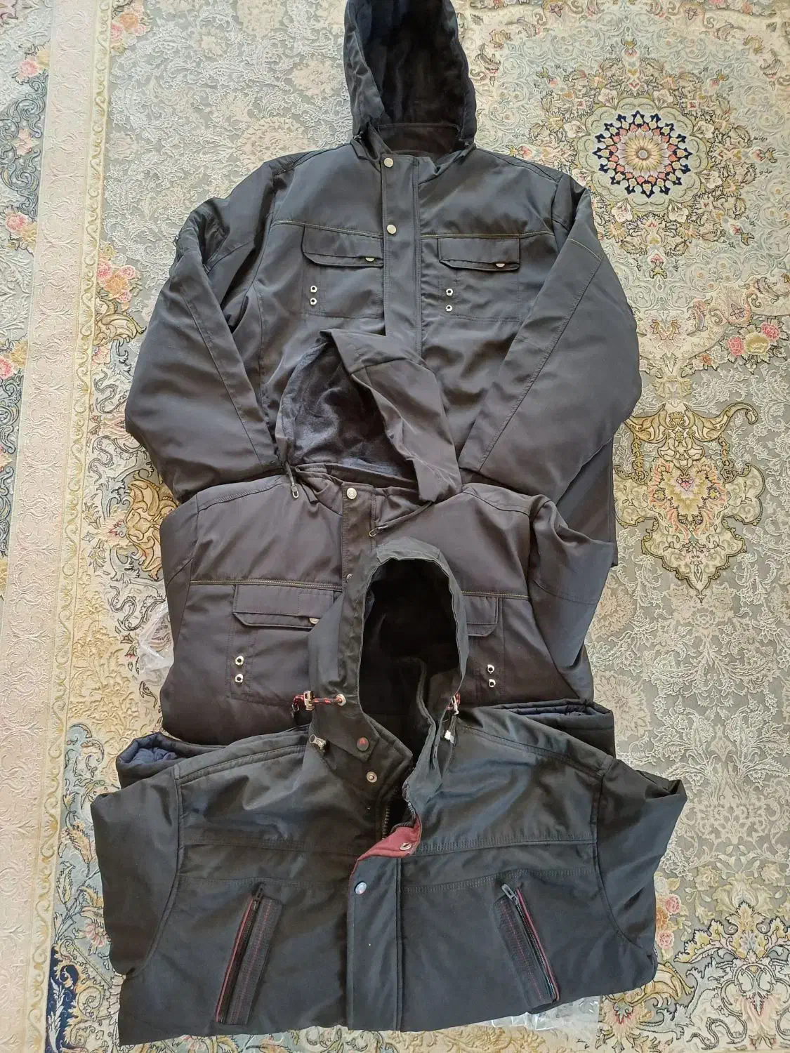 کاپشن|لباس|خرمآباد, |دیوار