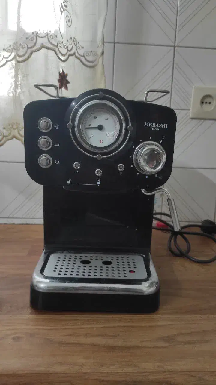 اسپرسو قهوه ساز مباشی مدل 2009ecm|سماور، چای‌ساز، قهوه‌ساز|اردکان, |دیوار