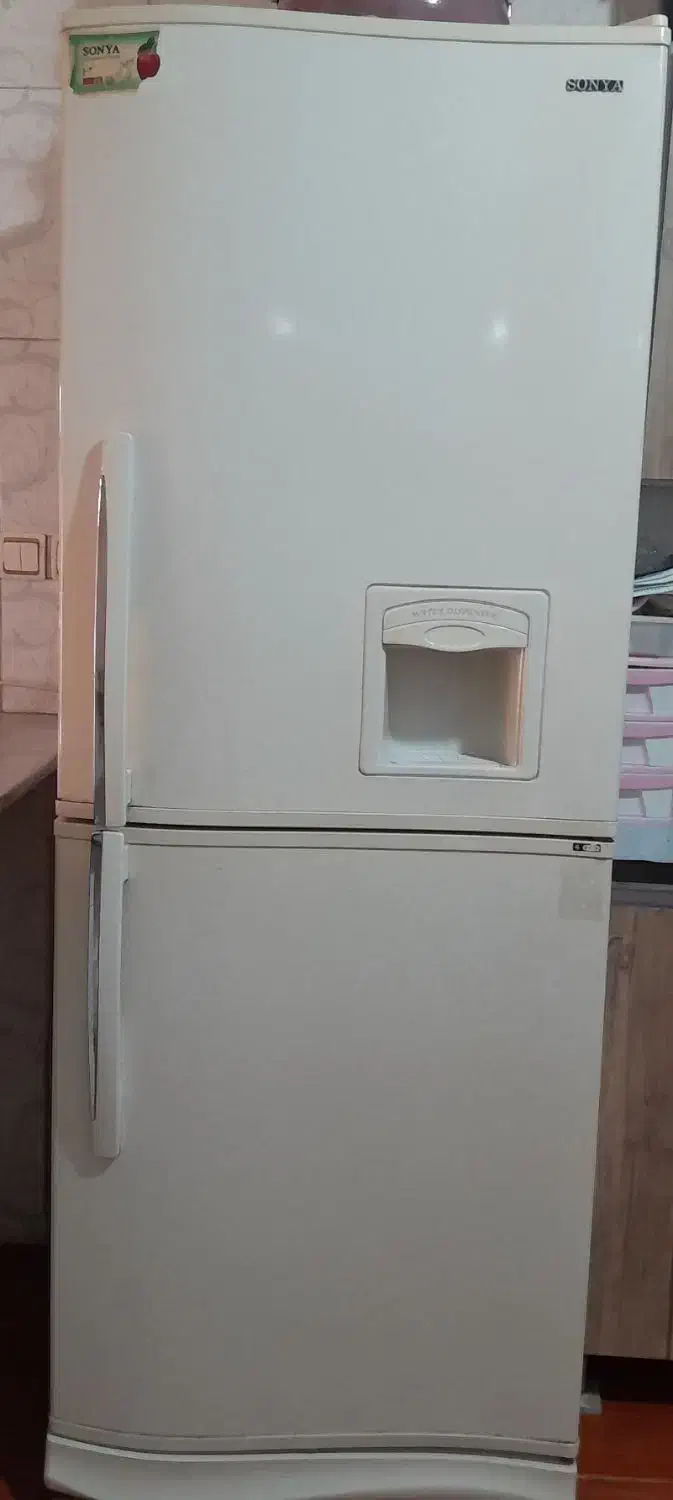 یخچال دو در|یخچال و فریزر|صحنه, |دیوار