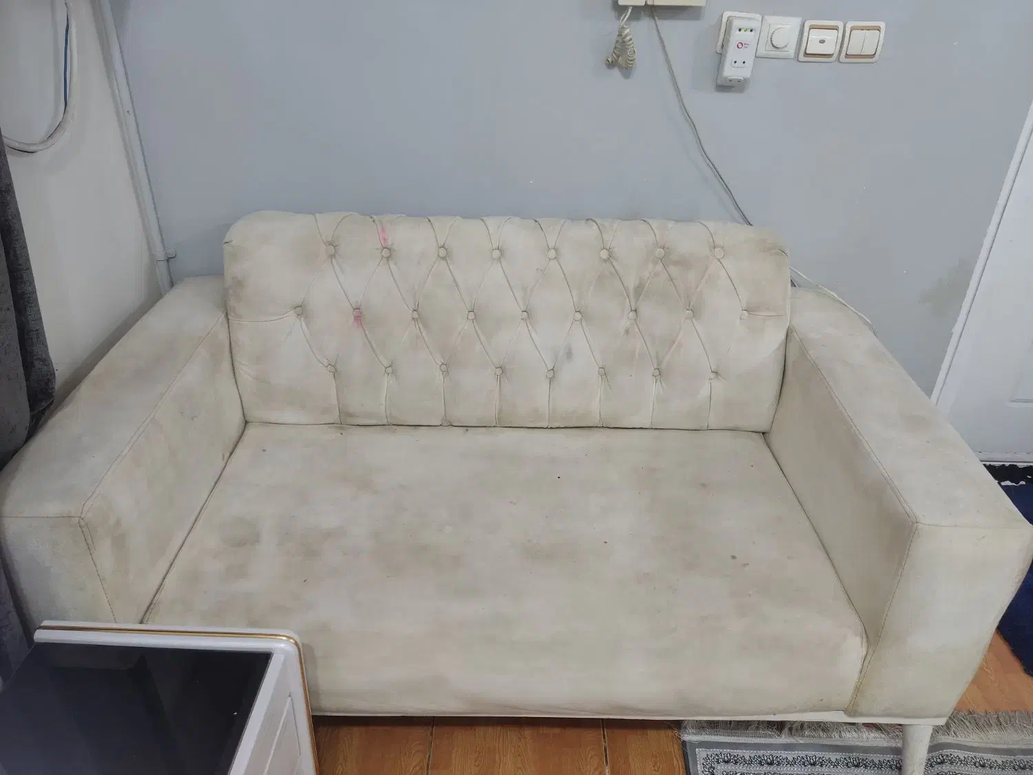 مبل دو نفره|مبلمان خانگی و میز عسلی|اهواز, سپیدار|دیوار