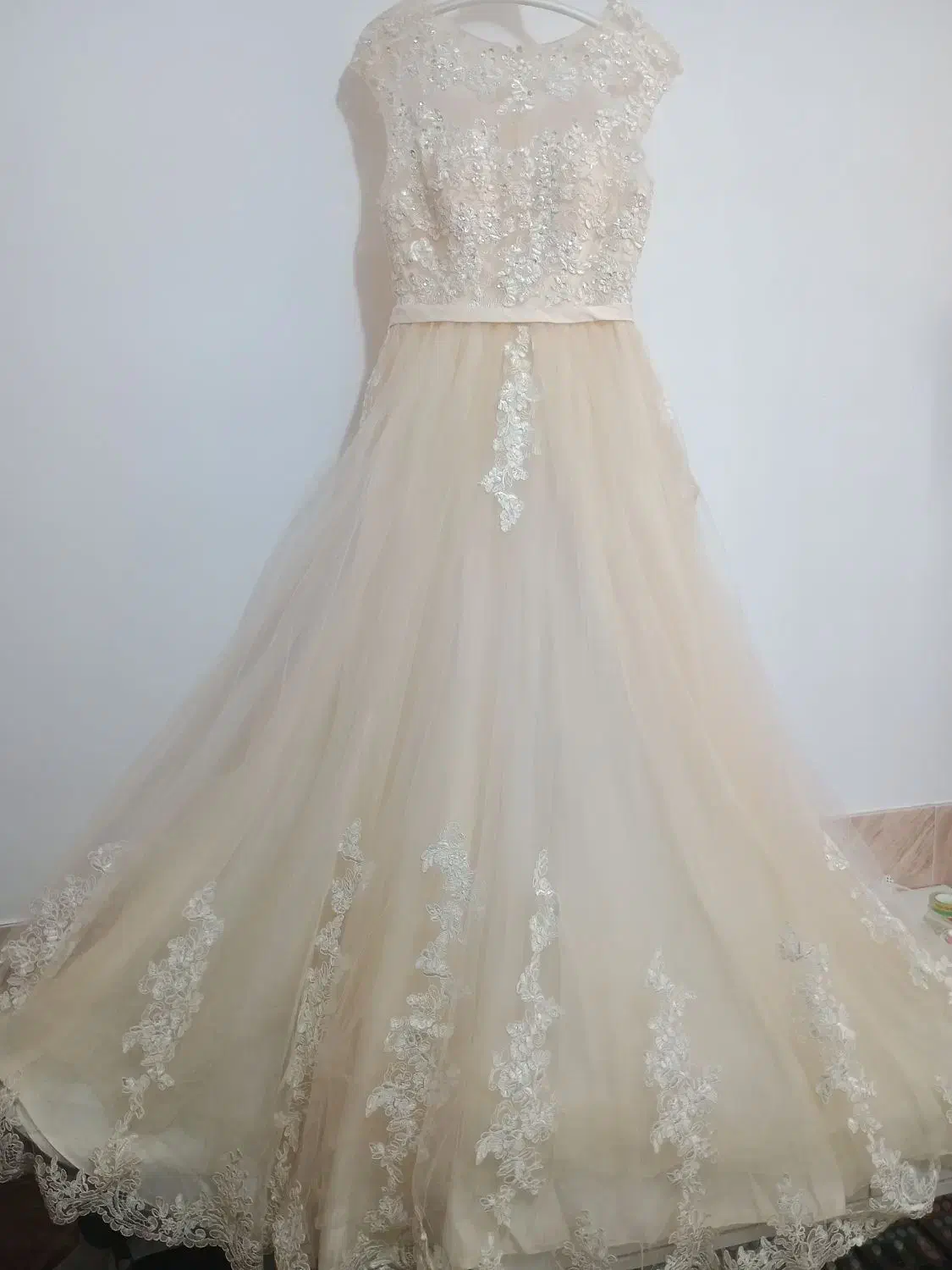 لباس شب|لباس|شهرکرد, |دیوار