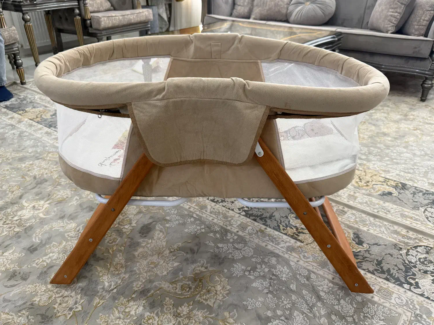 گهواره کودک|تخت و صندلی بچه|ملایر, |دیوار