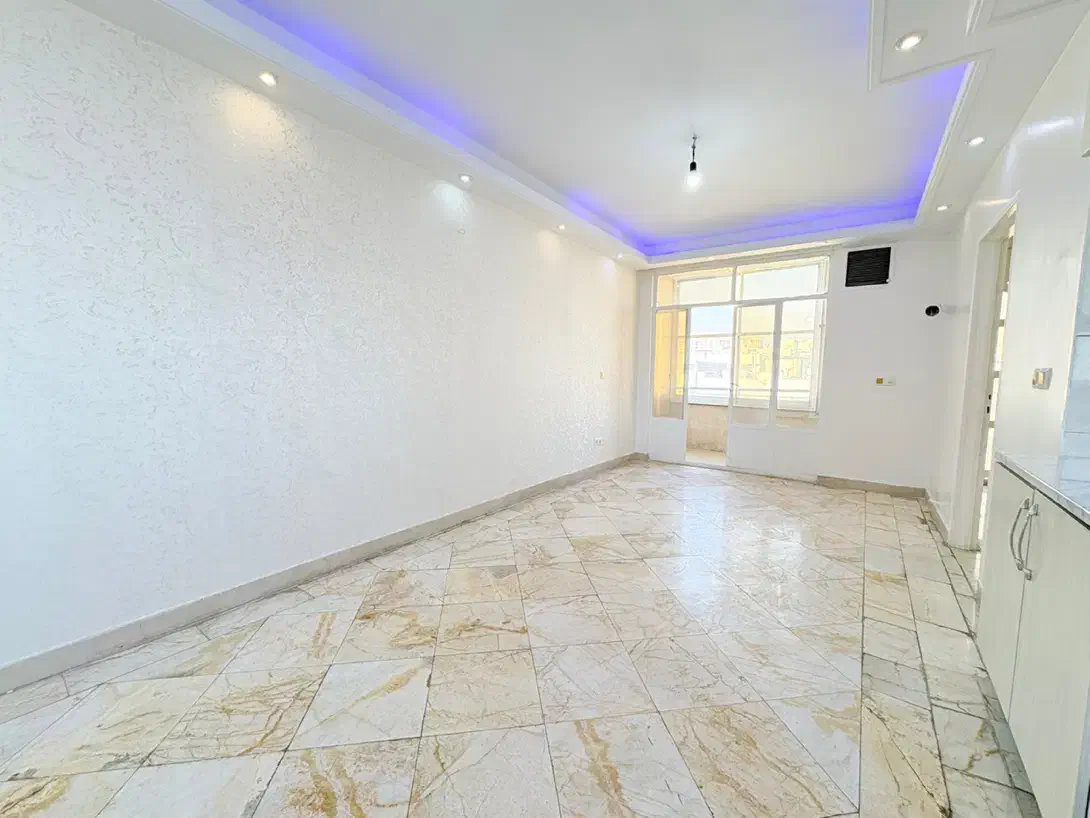 ۵۰ متر / فول امکانات / غرق نور / نقشه عالی|فروش آپارتمان|تهران, تهرانپارس شرقی|دیوار