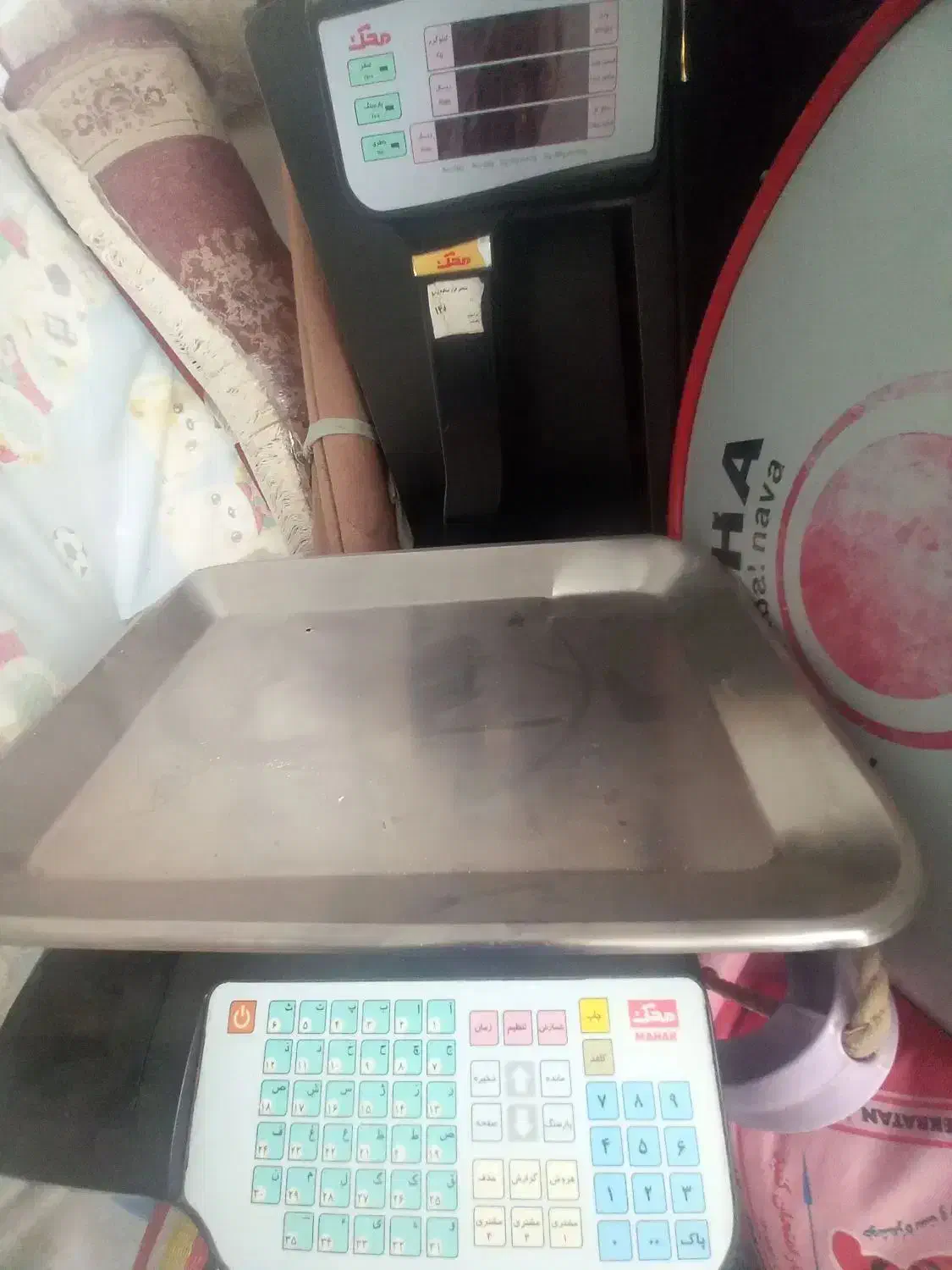 دو عدد ترازو ودو عدد باسکول ۳۰۰ کیلویی|فروشگاه و مغازه|سبزوار, علمدار|دیوار