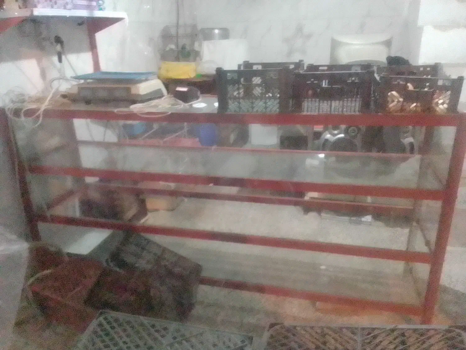 ویترین مغازه کاملا نو|فروشگاه و مغازه|گرمی, |دیوار