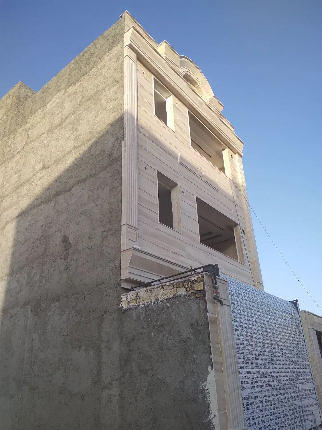 گمشده|اشیا|اراک, |دیوار