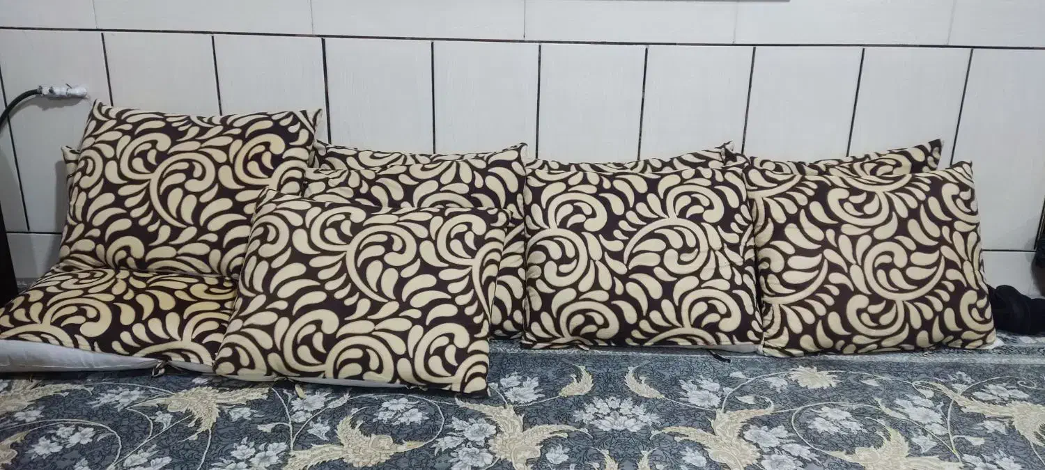 پشتی|پشتی|فیروزآباد (فارس), |دیوار