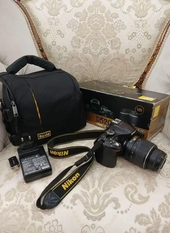 دوربین نیکون d 5200 و تجهیزات تولید محتوا|دوربین عکاسی و فیلمبرداری|شهریار, شهریار|دیوار