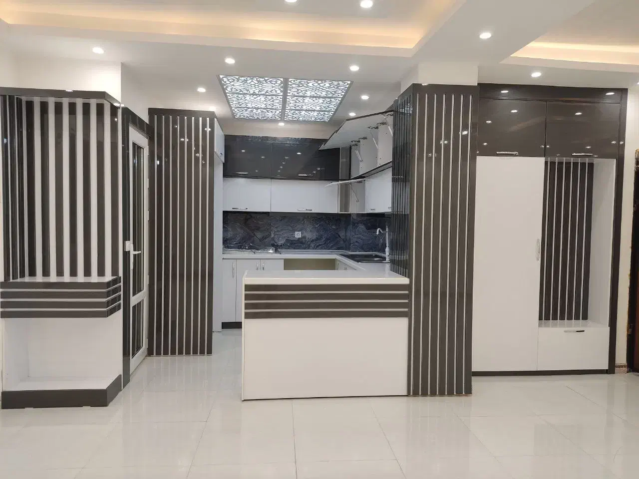 آپارتمان ۱۳۰ متر گلسار|فروش آپارتمان|رشت, دیلمان|دیوار