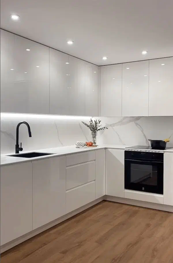 طراحی ساخت و نصب کابینت، تحویل سریع و قیمت توافقی|خدمات پیشه و مهارت|ساوه, |دیوار