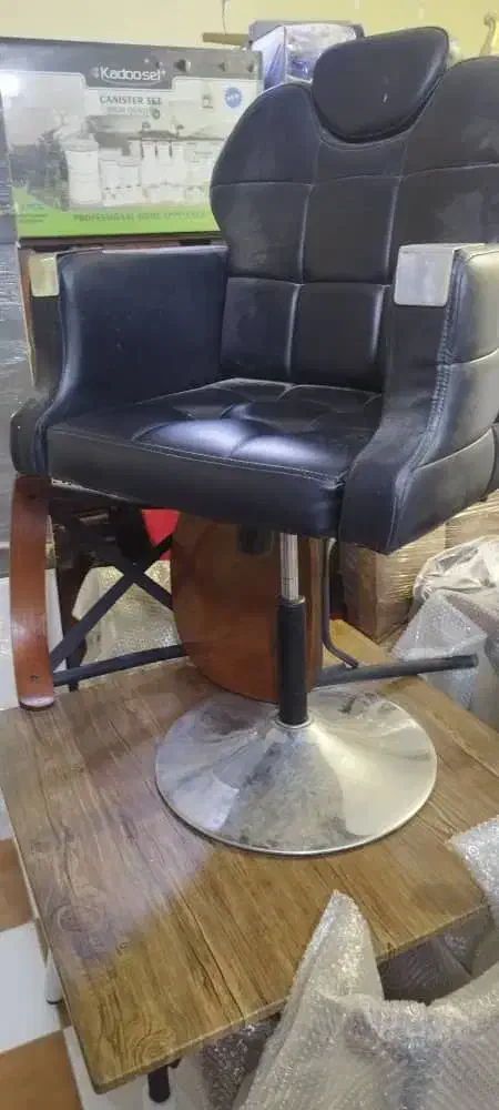 صندلی مدیریت صندلی آرایشگاه صندلی ثابت و گردان|صندلی و نیمکت|مسجد سلیمان, |دیوار