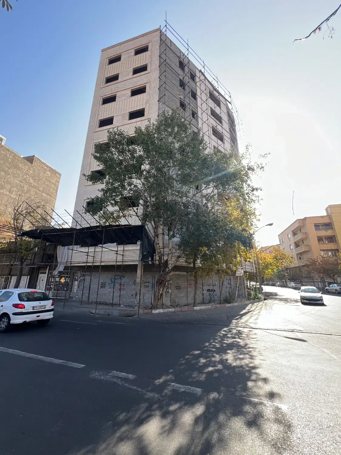 اپارتمان ۲۱۵ منر امیرکبیر/کوی فیروز/نصف راه|فروش آپارتمان|تبریز, |دیوار