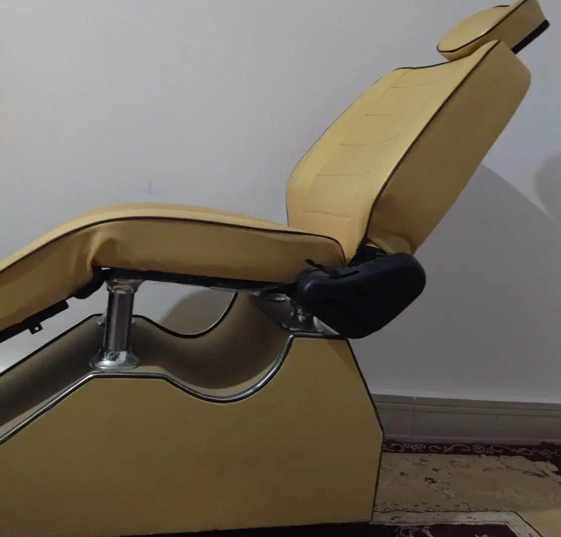 صندلی اصلاح|آرایشگاه و سالن‌های زیبایی|بندرعباس, |دیوار