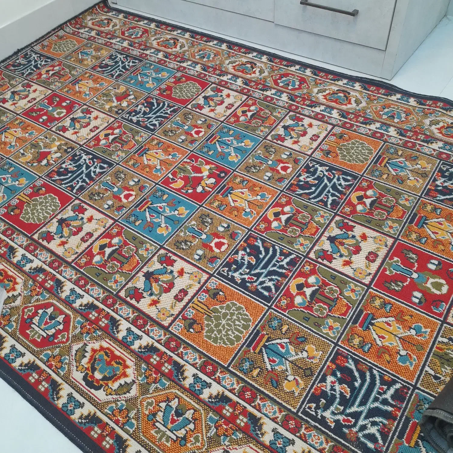 قالیچه ماشینی طرح خشتی|فرش|رودبنه, |دیوار