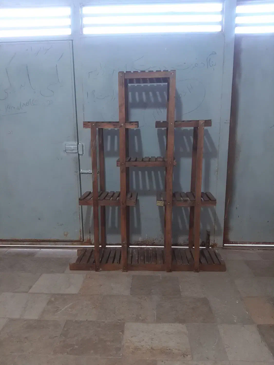 استند گل|گل و گیاه طبیعی|مبارکه, |دیوار