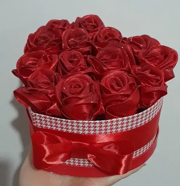 دسته گل و باکس گل|گل مصنوعی|بوکان, |دیوار