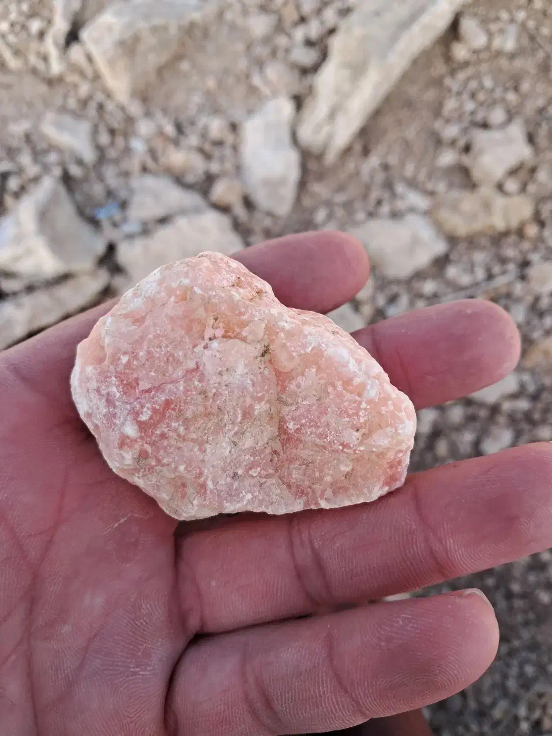 سنگ کوارتز صورتی|جواهرات|گوگان, |دیوار