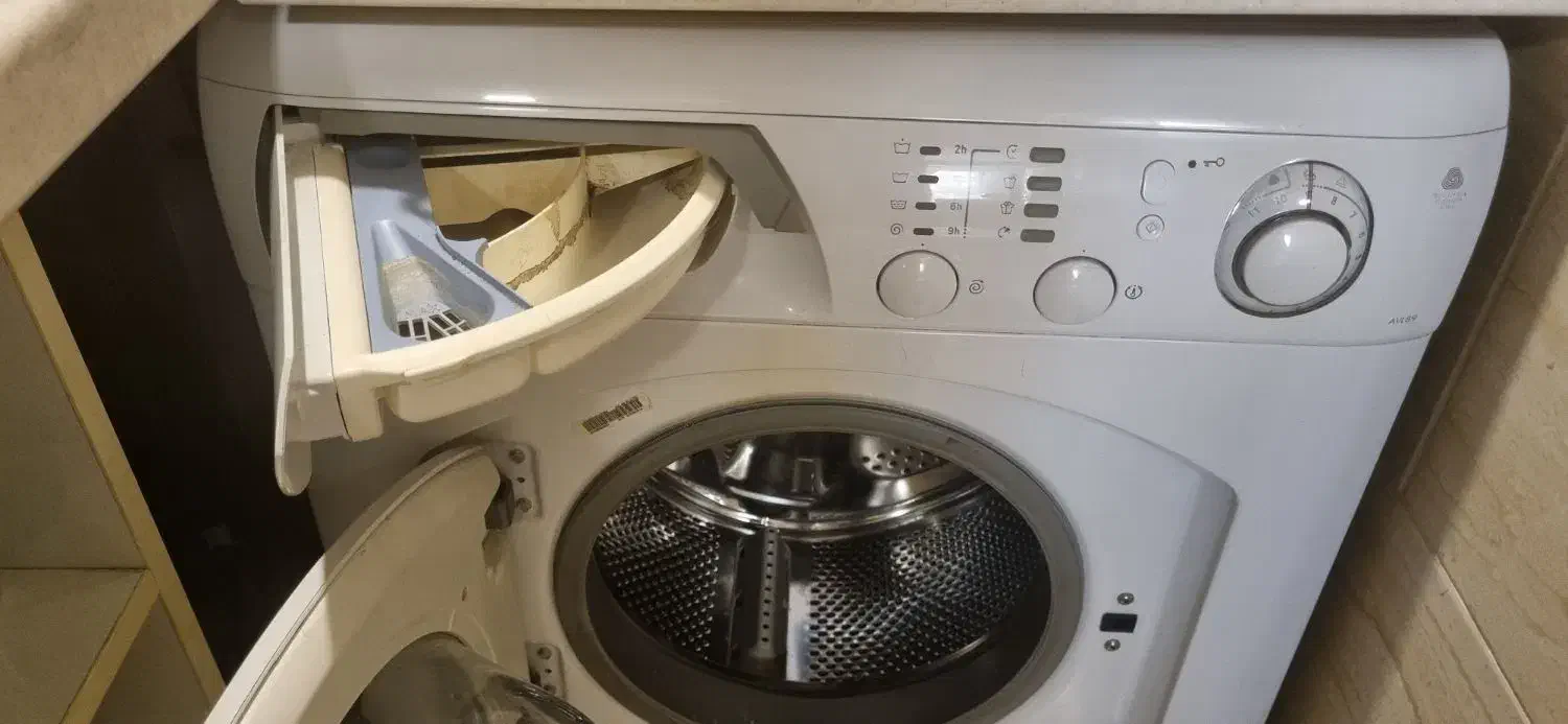 ماشین لباسشویی آریستون، ایتالیا|ماشین لباسشویی و خشک‌کن لباس|تهران, منیریه|دیوار