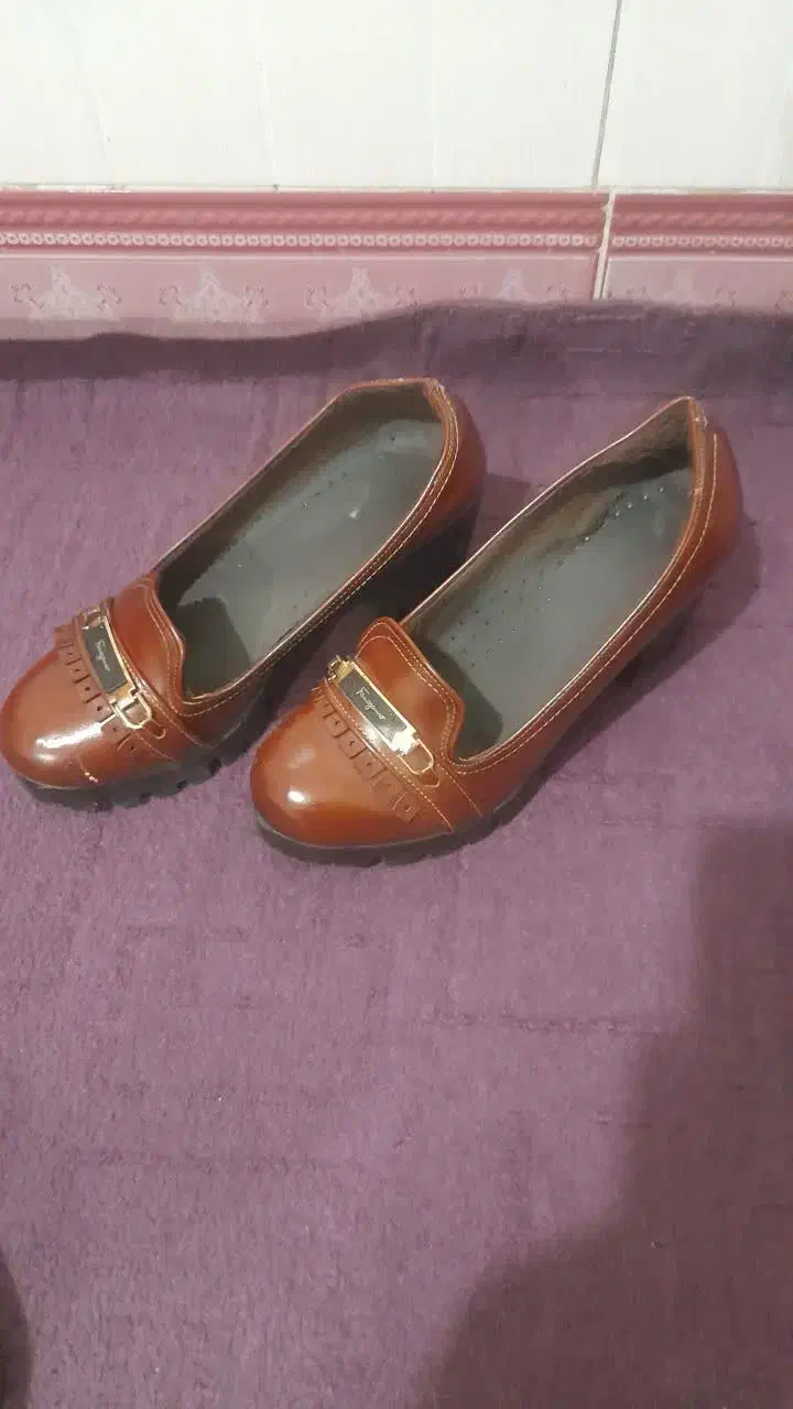 کفش و کتونی|کیف، کفش، کمربند|قم, ولیعصر|دیوار