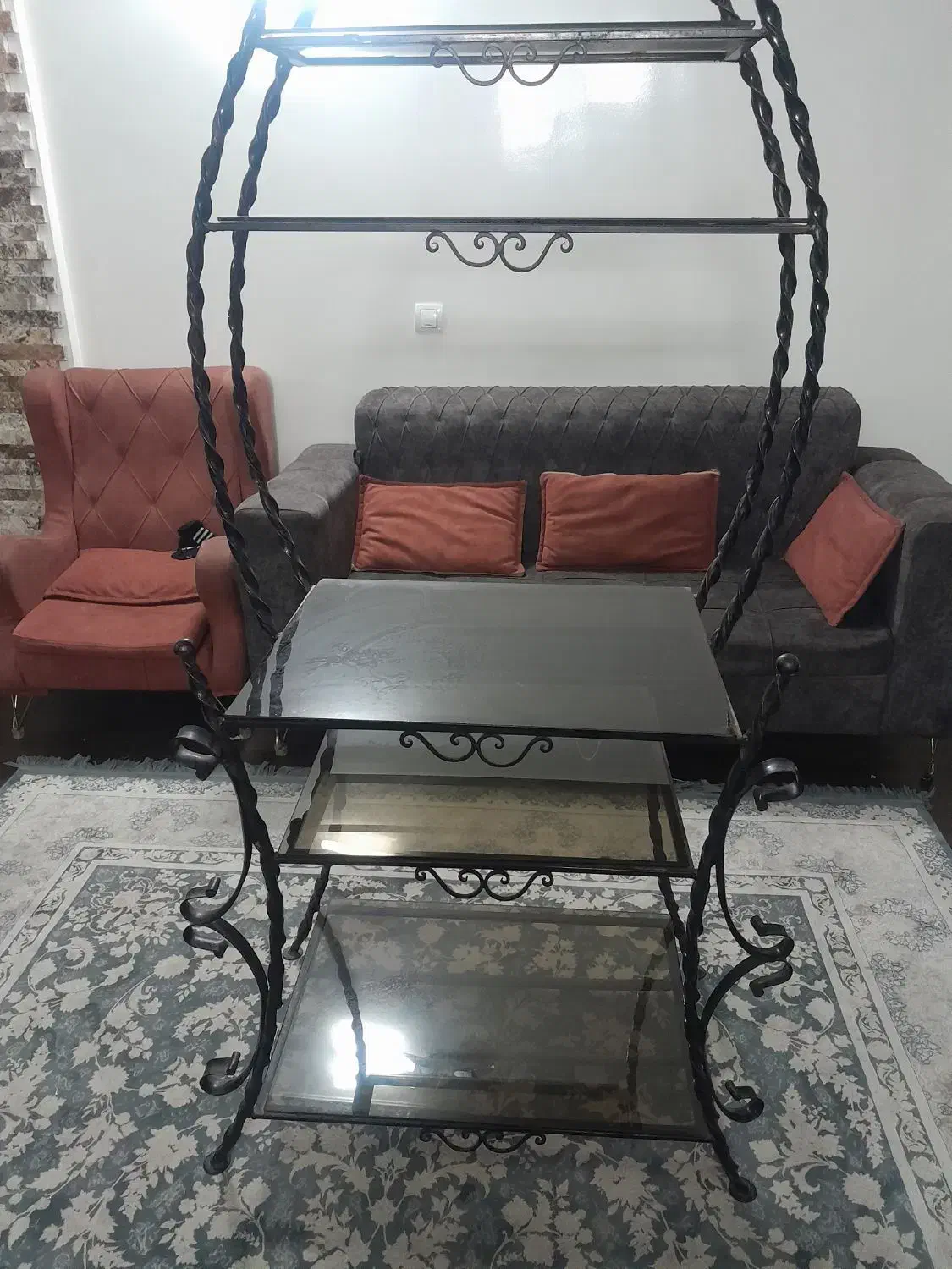 میز فرفورژه|میز تلویزیون|تهران, مشیریه|دیوار