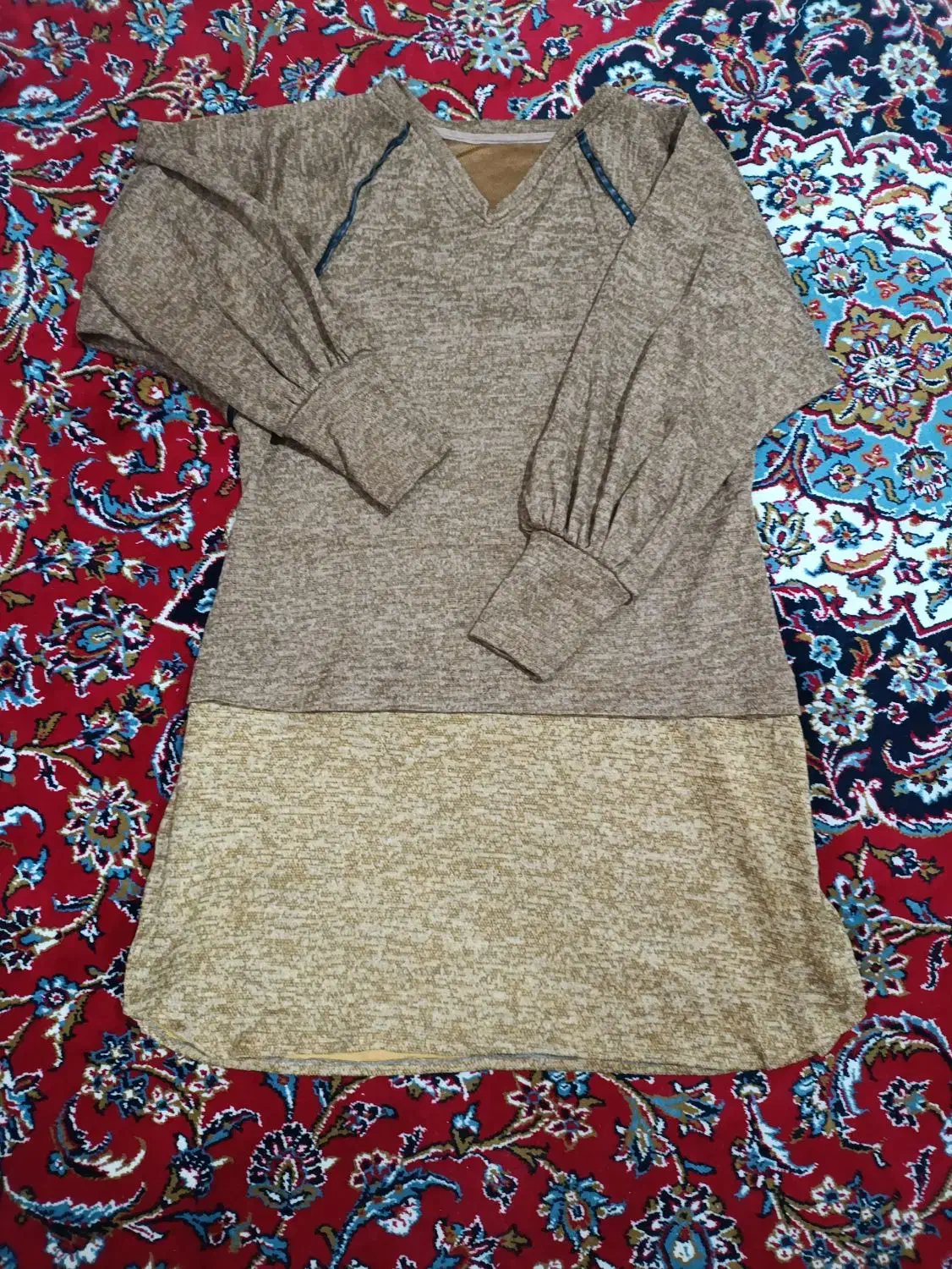 شومیز مجلسی ، پالتو|لباس|قروه, |دیوار