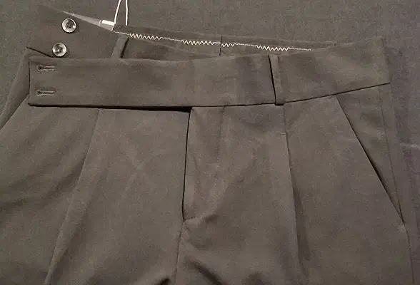 کارگاه خیاطی|لباس|کاشان, بازار کاشان|دیوار