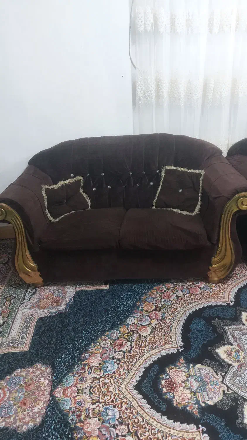 مبل هفت نفره|مبلمان خانگی و میز عسلی|لشت نشا, |دیوار