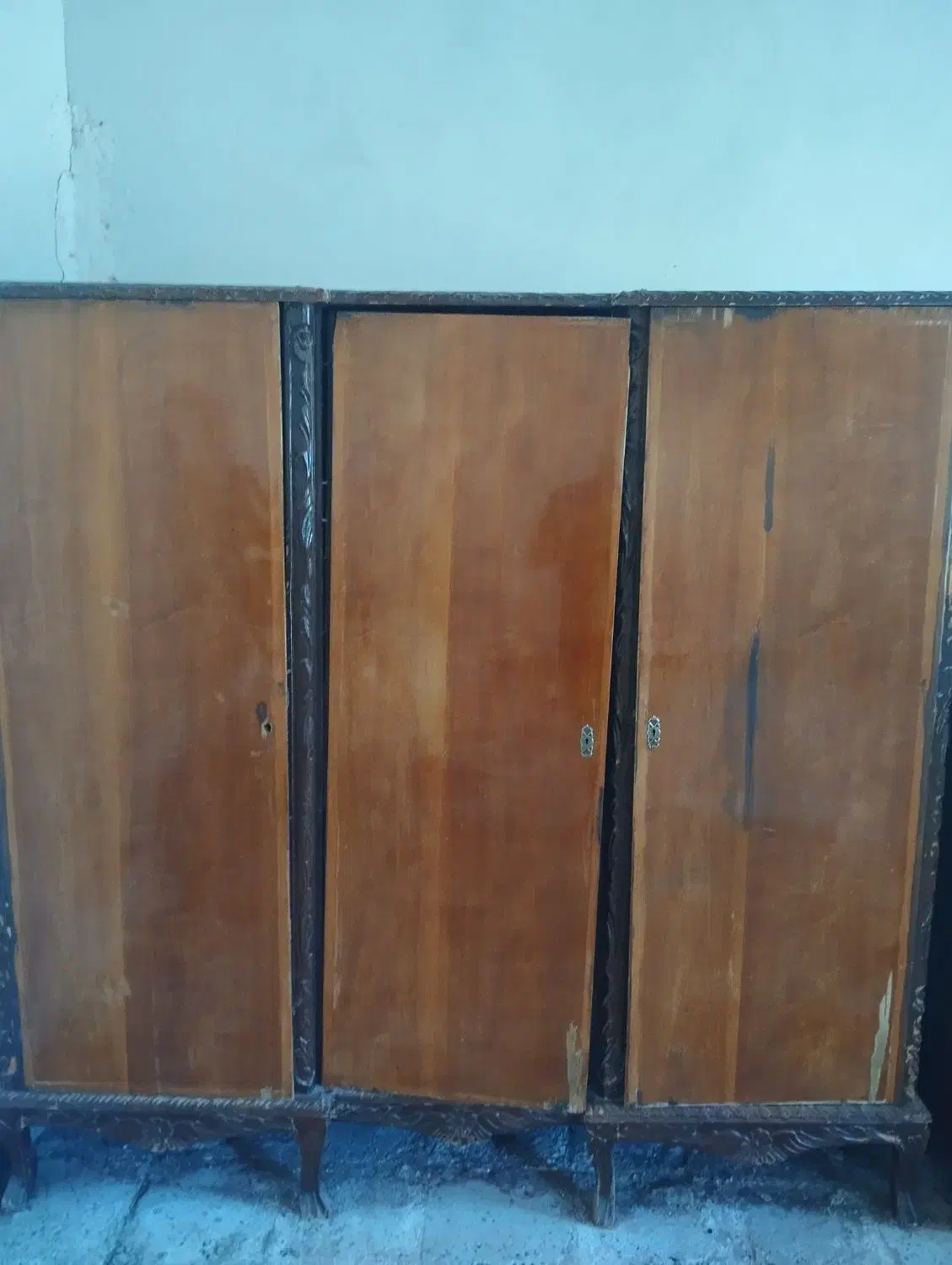 کمد چوبی|جاکفشی، کمد، دراور|چمران, |دیوار