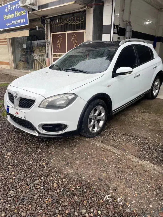 برلیانس ۳۲۰ کراس مدل ۹۷|خودرو سواری و وانت|لشت نشا, |دیوار