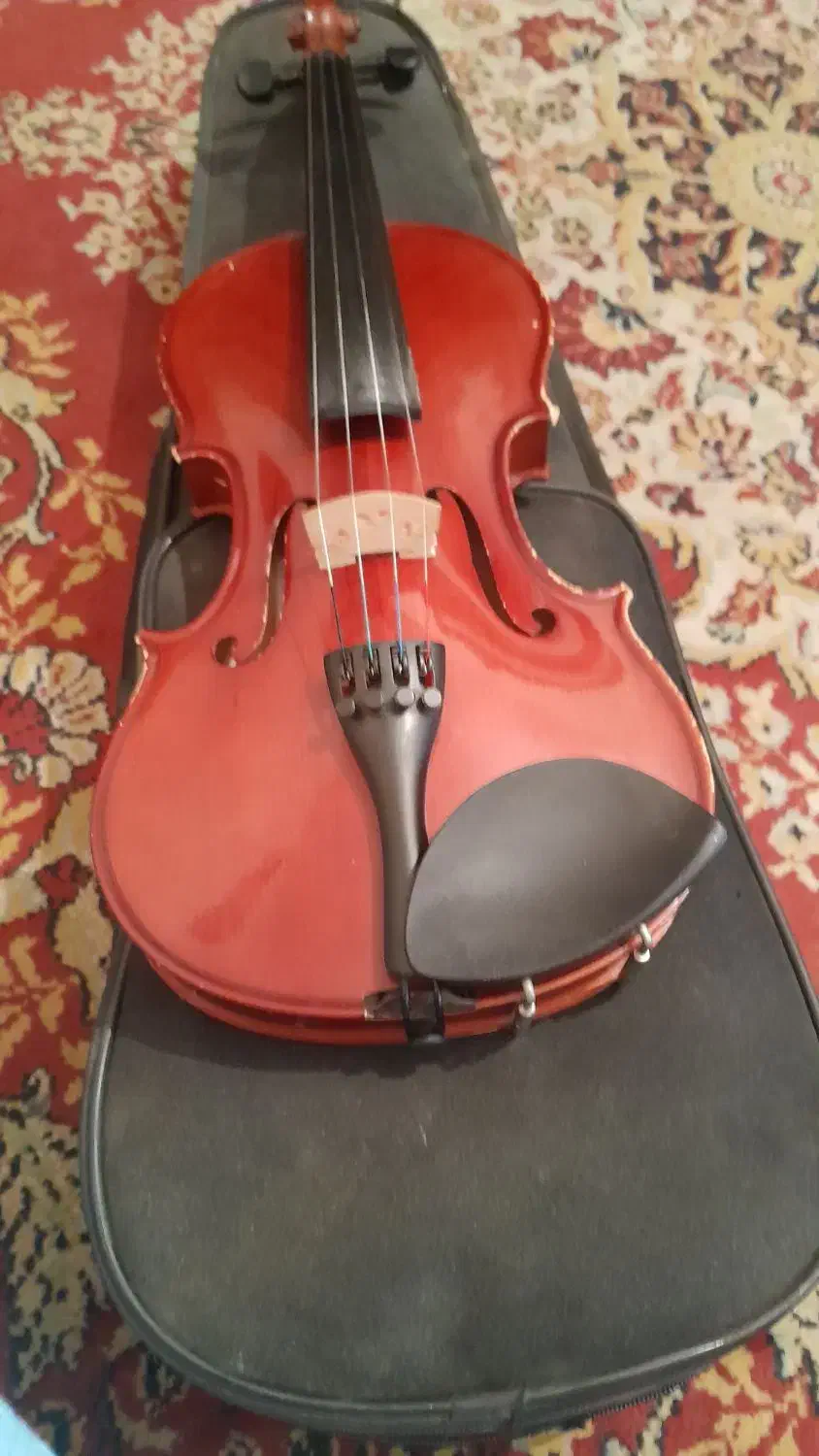 ویولن|ویولن|شیراز, کوشک میدان|دیوار