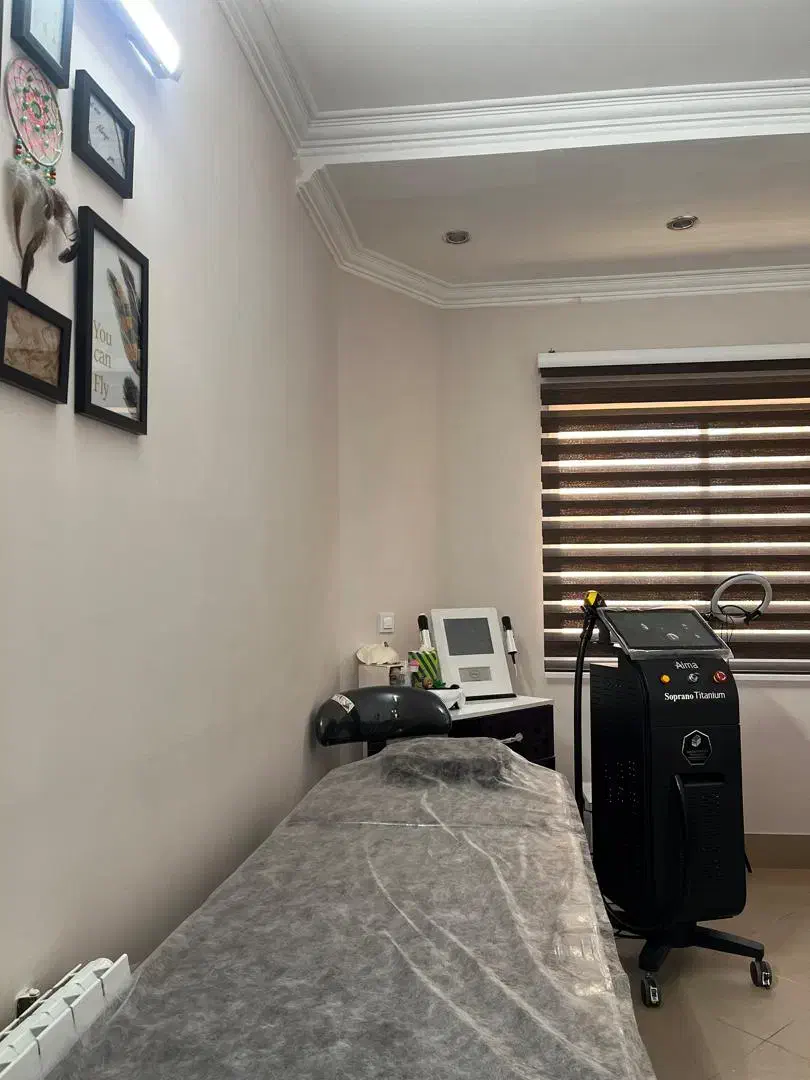 دستگاه لیزر تیتانیوم|پزشکی|ساری, |دیوار