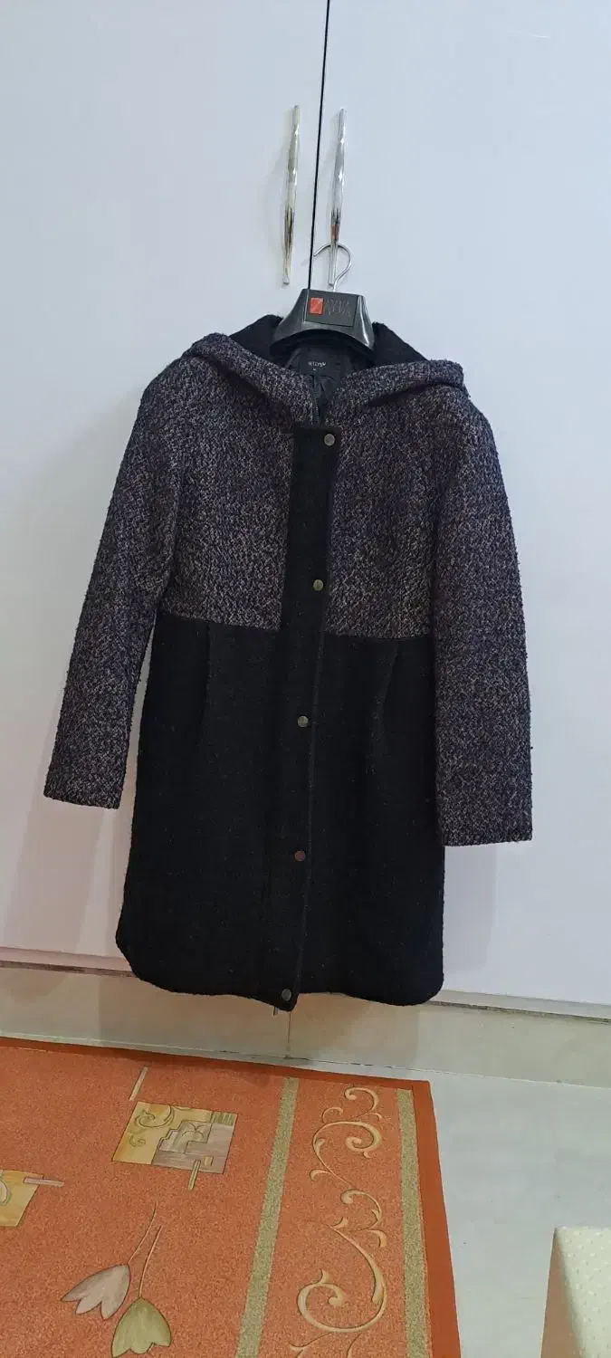 پالتو|لباس|بیرجند, |دیوار